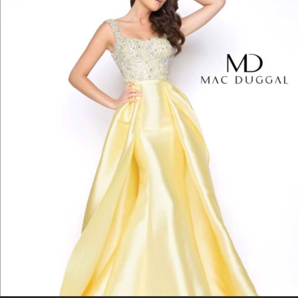 Mac Duggal Prom dress